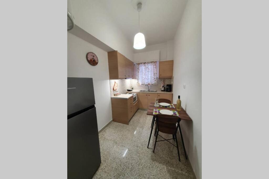 Greek Hospitality In A Modern Apartment 아테네 외부 사진